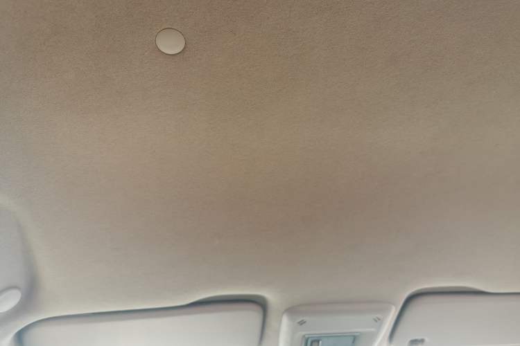 Used Chevrolet Aveo Sonic 2014 Sedan 1.4SL MT Comfort Edition
