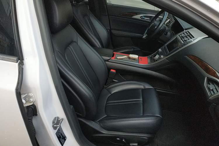 Used Lincoln MKZ 2018 2.0T Premium Edition
