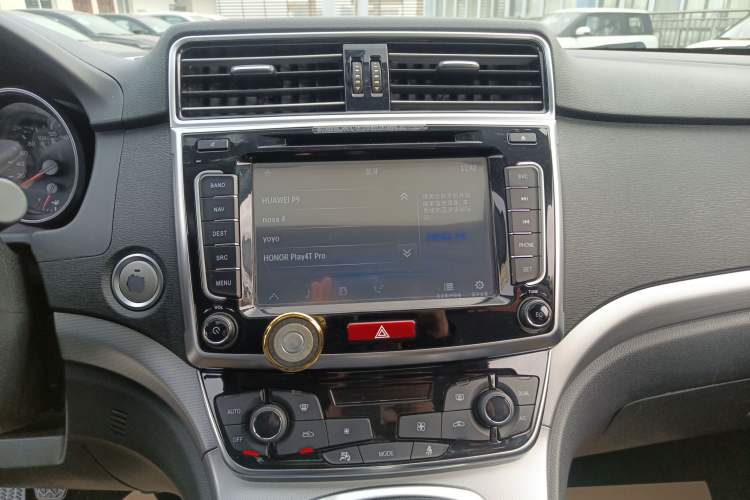 Used Haval H6 2017 Blue Label Sport Edition 2.0T Diesel Manual Two-Wheel Drive Elite Model