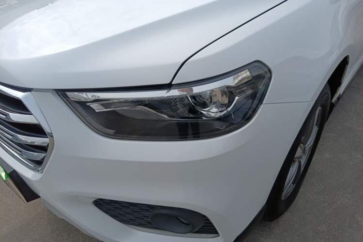 Used Haval H6 2017 Blue Label Sport Edition 2.0T Diesel Manual Two-Wheel Drive Elite Model