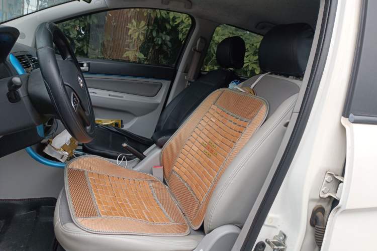 Used BAIC New Energy EV 2015 EV200 Light Edition