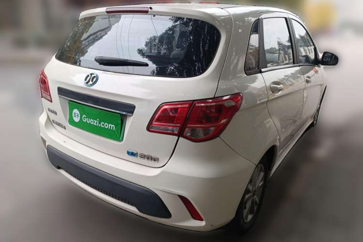 Used BAIC New Energy EV 2015 EV200 Light Edition