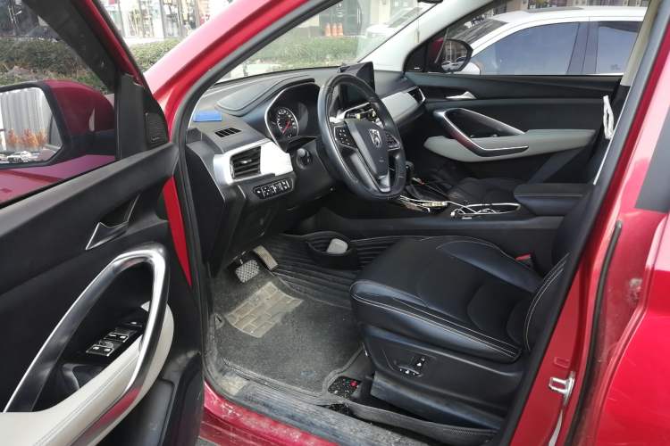 Used Baojun 530 2018 1.5T DCT Flagship Version China V Emission Standard
