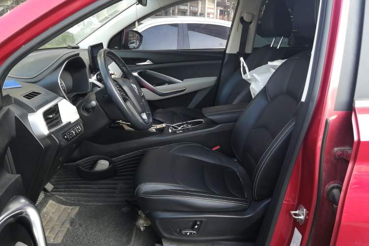 Used Baojun 530 2018 1.5T DCT Flagship Version China V Emission Standard
