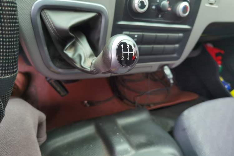 Used Foton Scenic G7 2021 2.4L Gasoline Commercial Version Long Wheelbase High-Roof 2-Seat Van 4K22D4M
