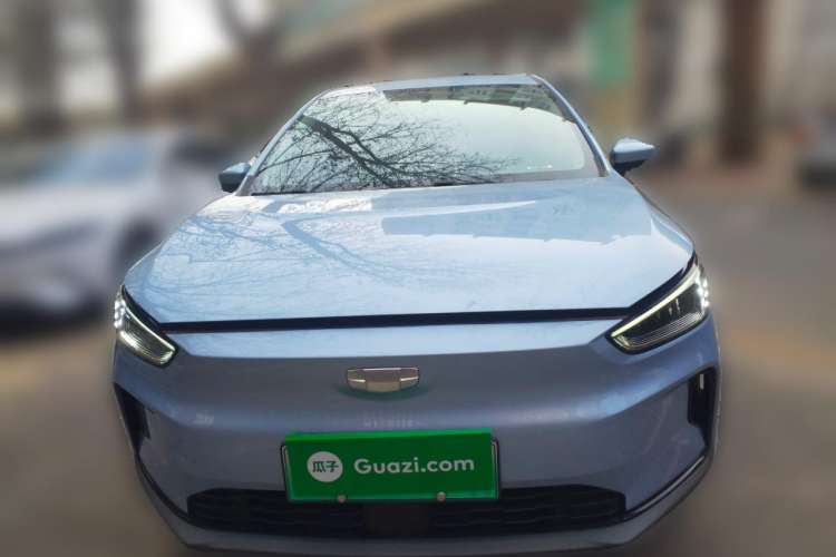 Used Geometry C 2020 Premium Range Version 400 KM C
