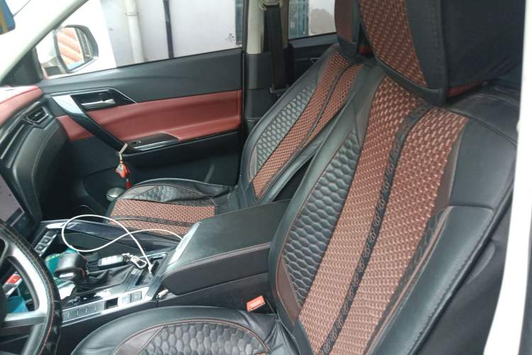 Used FORTHING T5L 2019 1.5T CVT Luxury 7-Seater
