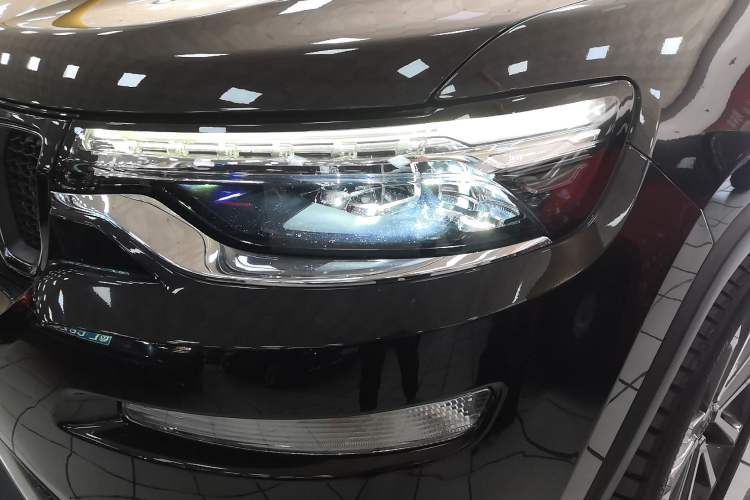 Used Jeep Grand Commander 2018 2.0T Four-Wheel Drive Enjoyment Edition China VI
