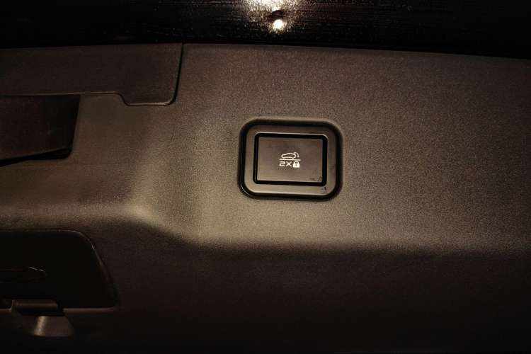 Used Changan UNI-V iDD 2023 Zhidian iDD 1.5T 113km Smart & Fun Version (Rapid Edition)