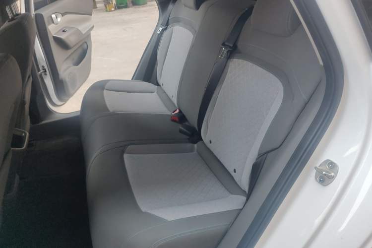 Used Baojun RC-5 2020 1.5L Manual Zhiyao Elite Edition
