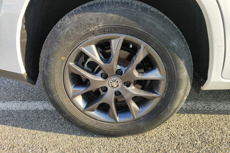 Used BYD Song 2021 Classic Edition 1.5T Manual Luxury Model