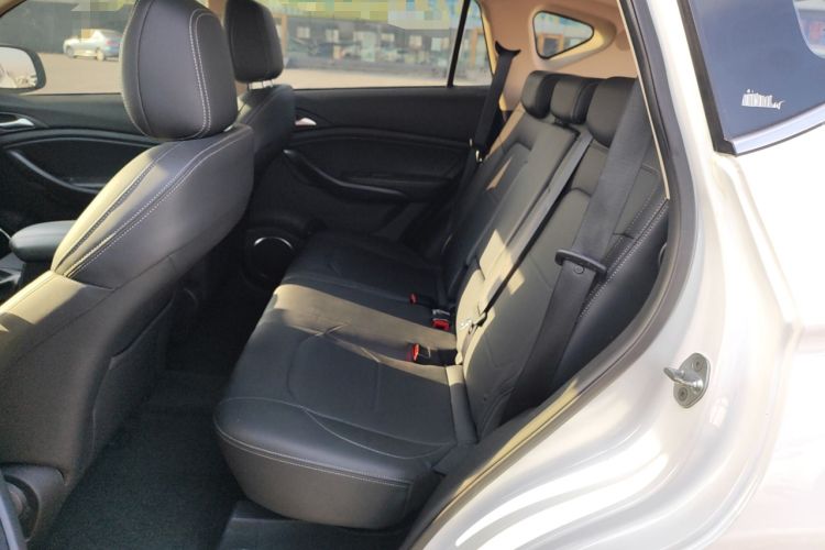 Used BYD Song 2021 Classic Edition 1.5T Manual Luxury Model