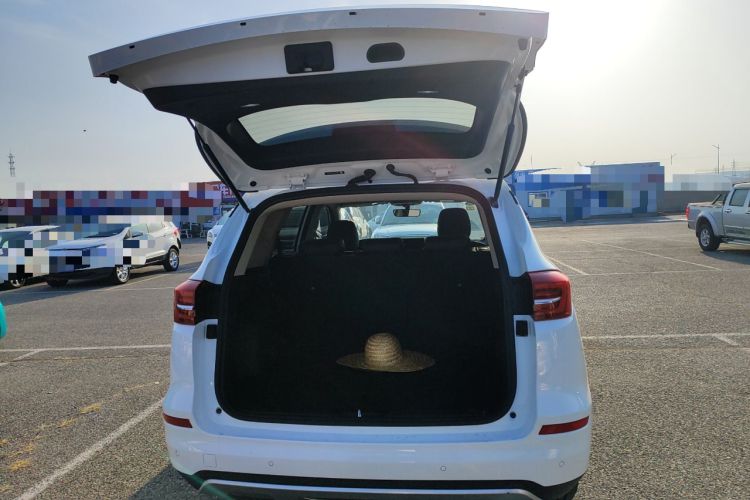 Used BYD Song 2021 Classic Edition 1.5T Manual Luxury Model