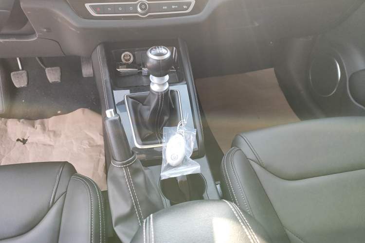 Used BYD Song 2021 Classic Edition 1.5T Manual Luxury Model