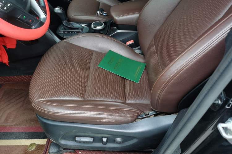 Used Hyundai Grand SantaFe 2015 2.0T 7-Seater Two-Wheel Drive Leading Edition