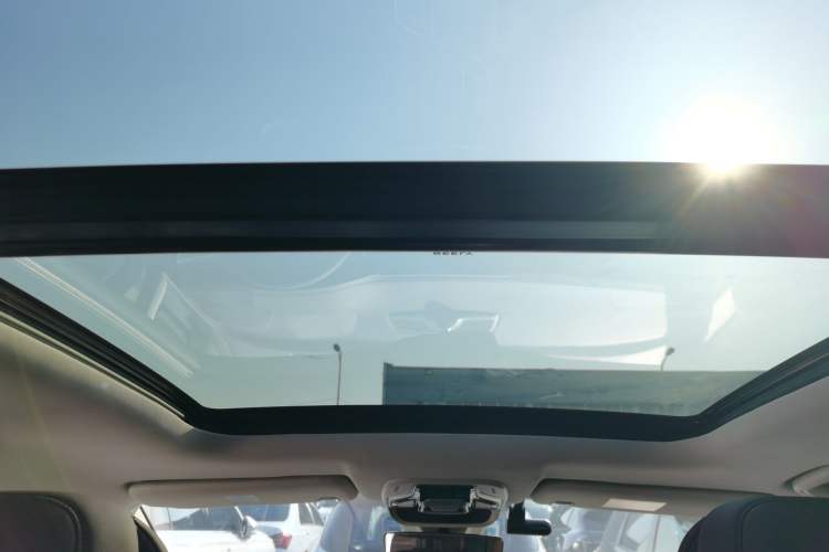 Used Geely Auto Jiajie New Energy 2022 1.5TD PHEV Platinum Deluxe Edition
