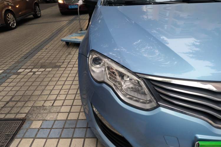Used Roewe e550 2014 Flagship Edition
