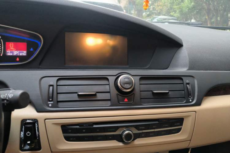 Used Roewe e550 2014 Flagship Edition
