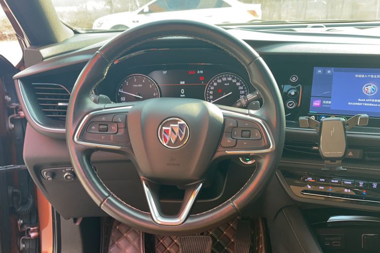 Used Buick Envision 2020 Encore S 652T Two-Wheel Drive Luxury Model
