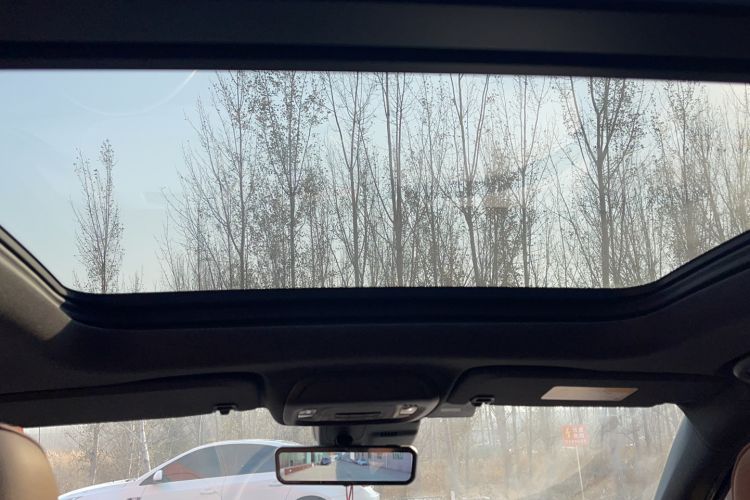 Used Buick Envision 2020 Encore S 652T Two-Wheel Drive Luxury Model
