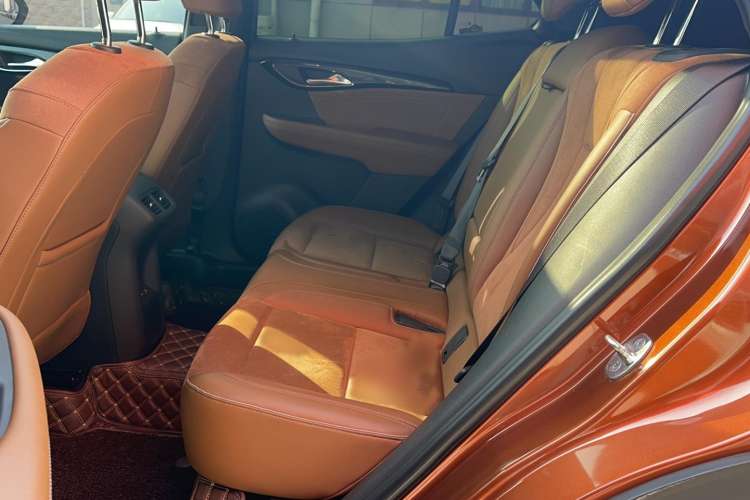 Used Buick Envision 2020 Encore S 652T Two-Wheel Drive Luxury Model
