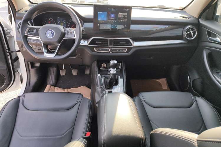 Used BYD Song 2021 Classic Edition 1.5T Manual Luxury Model