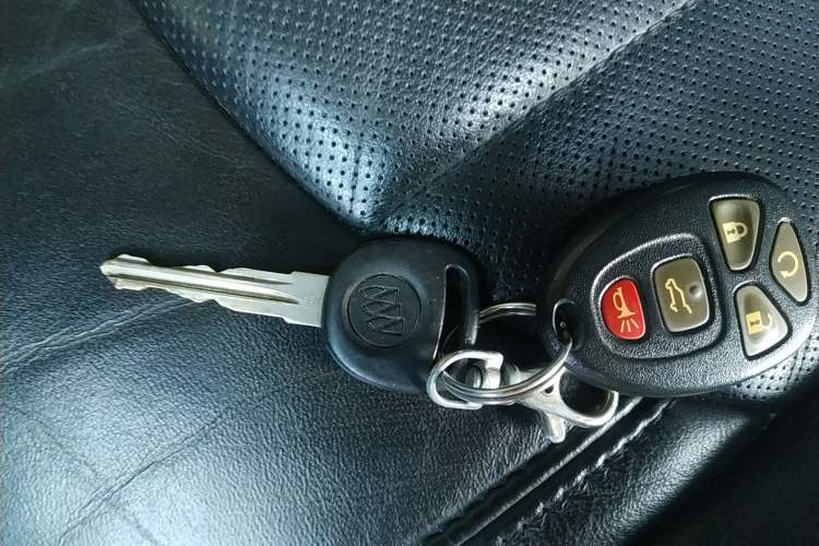 Used Buick Enclave 2010 3.6L Elite Edition