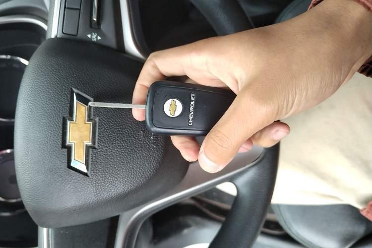 Used Chevrolet Lova RV 2018 1.5L Automatic Smart Drive Model Vehicle Key