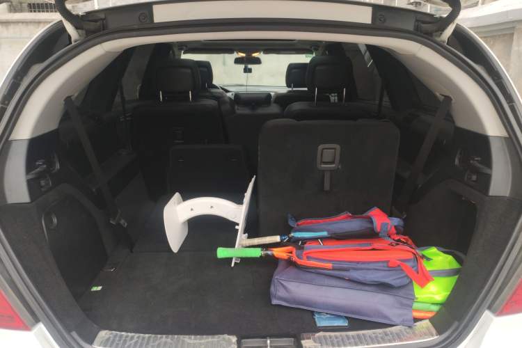 Used Mercedes-Benz R-Class 2017 R 320 4MATIC Business Edition Prestige Model
