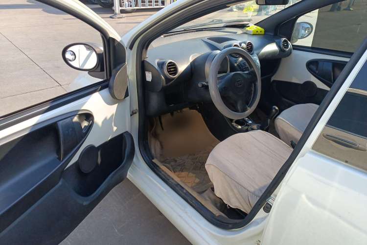 Used BYD F0 2012 1.0L XuanKu Trim
