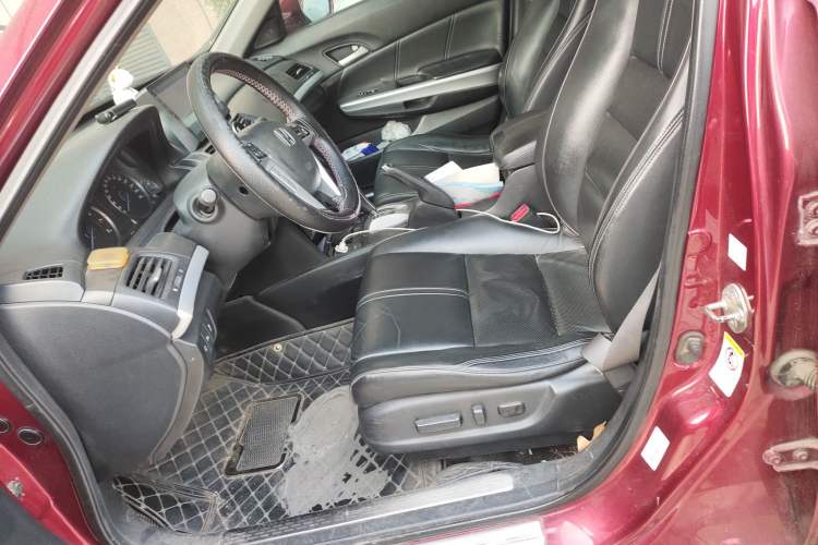 Used Honda Crosstour 2012 2.4L Luxury Edition
