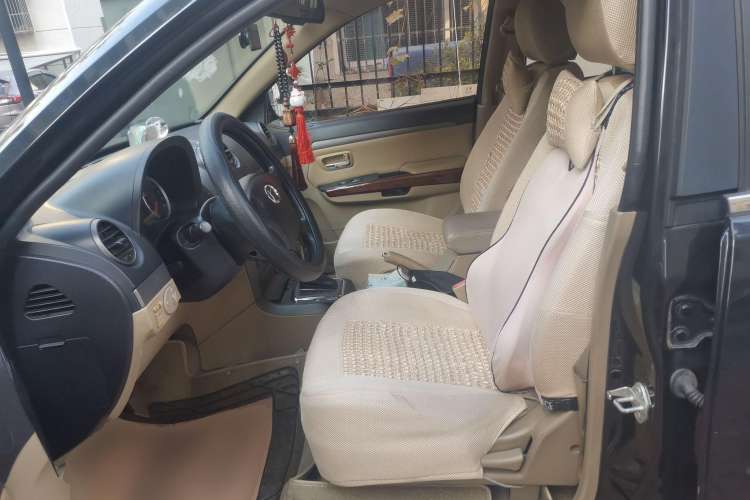 Used Haval H5 Classic 2012 European-style Version Green Silence 2.0T Automatic 2WD Luxury Model
