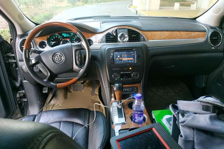 Used Buick Enclave 2010 3.6L Elite Edition