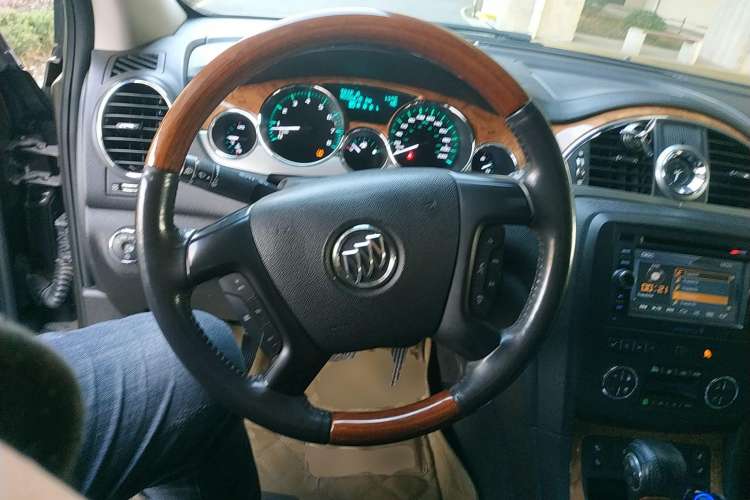 Used Buick Enclave 2010 3.6L Elite Edition