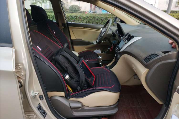 Used Hyundai Verna (older generation) 2010 Sedan 1.4L Manual Comfort GS
