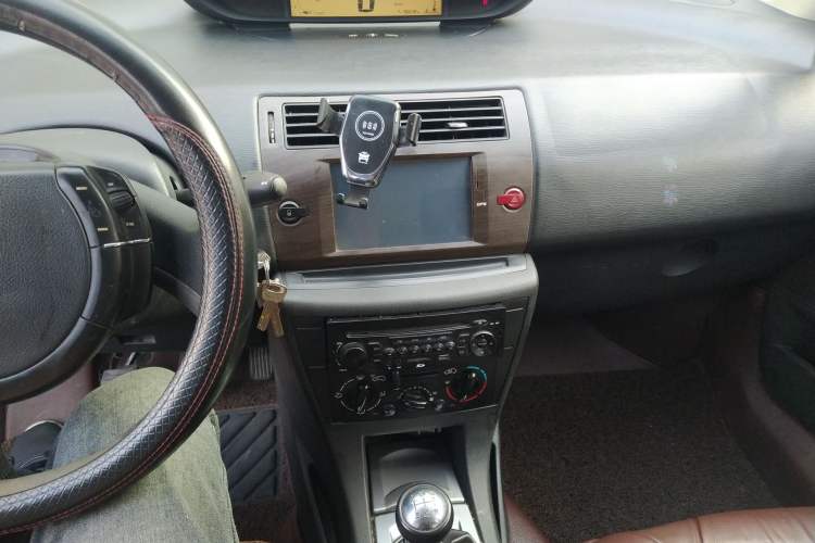 Used Citroen C-Quatre 2009 Sedan 1.6L Manual Fashion Edition