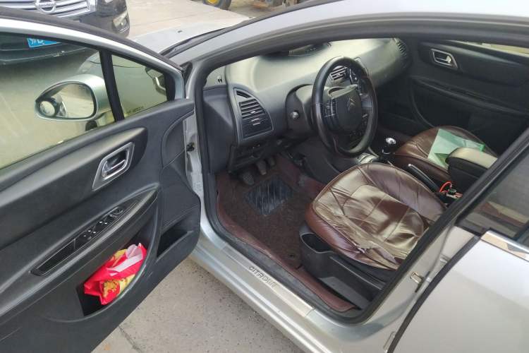 Used Citroen C-Quatre 2009 Sedan 1.6L Manual Fashion Edition