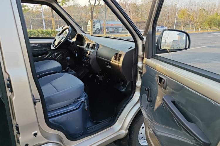 Used Wuling Rongguang 2019 1.5L Extended Basic Version