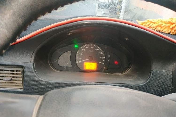 Used Wuling Rongguang Small Truck 2012 1.2L Double-Cab Basic Version LAQ
