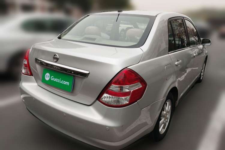 Used Nissan Tiida Sedan 2008 1.6L Manual Fashion Edition