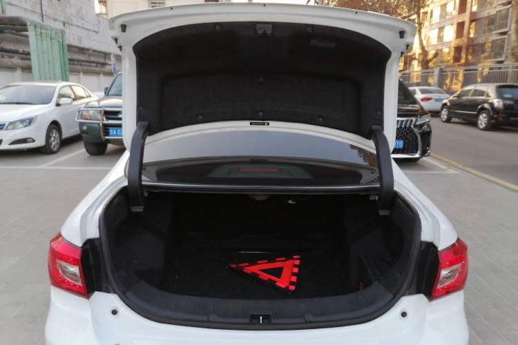 Used BYD Qin New Energy 2016 Qin EV300 Prestige Model
