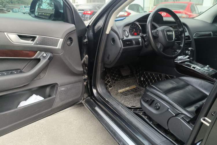 Used Audi A6L 2009 2.8 FSI Comfort & Entertainment Model