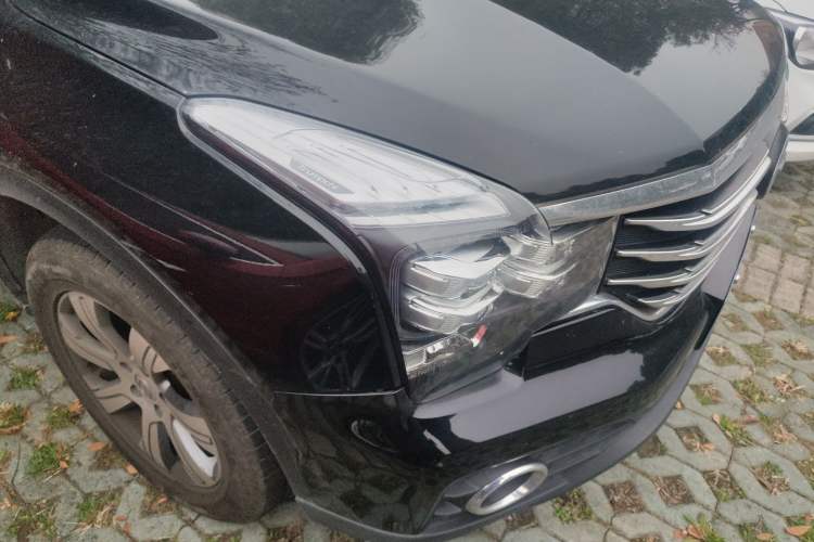 Used GAC Trumpchi GS7 2017 320T Two-Wheel-Drive Luxury Smart Connectivity Model
