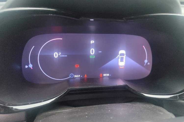 Used GAC Trumpchi GS7 2017 320T Two-Wheel-Drive Luxury Smart Connectivity Model
