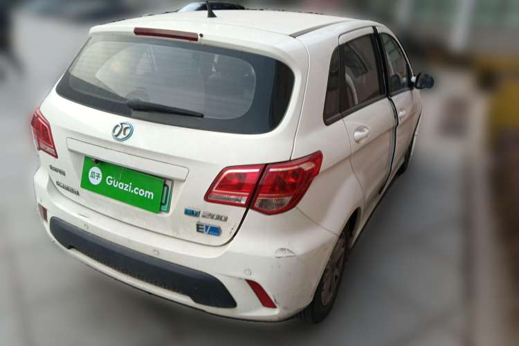 Used BAIC New Energy EV 2015 EV200 Light Edition
