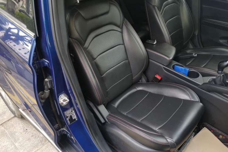 Used Dongfeng Fengon 500 2021 1.5L Manual Enjoyment Model
