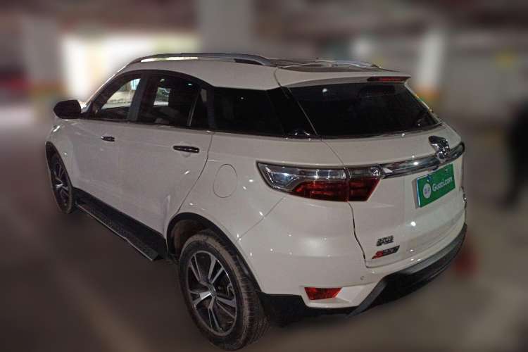 Used JMC Yusheng S330 2016 1.5L GTDi Automatic Two-Wheel Drive Prestige Edition Rear Left 45 Deg