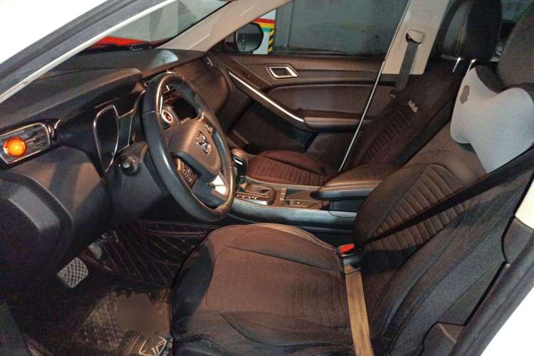 Used JMC Yusheng S330 2016 1.5L GTDi Automatic Two-Wheel Drive Prestige Edition Left Front Seat