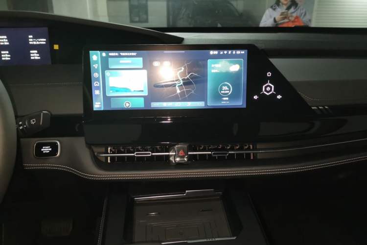 Used Changan UNI-K 2023 2.0T All-Wheel-Drive Enjoyment Version