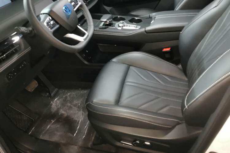 Used Changan UNI-K 2023 2.0T All-Wheel-Drive Enjoyment Version